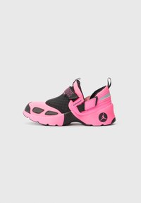 Unselected, pink blast/black/silver-coloured
