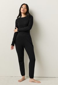 Next REGULAR FIT  - Pantalones deportivos - black