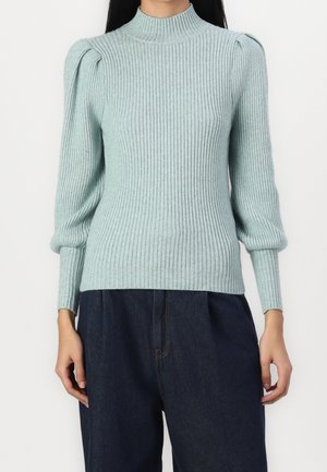 Sweter