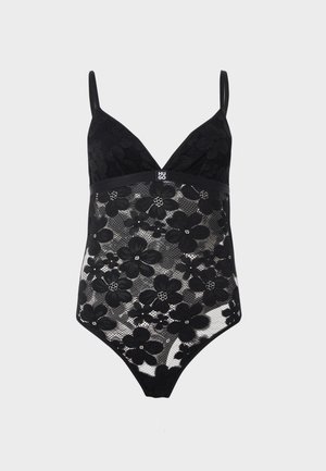 Svart blondebody med blomsterpattern, tynne stropper og V-utringning, med en liten logoetikett i midten.