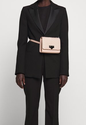 Emporio Armani, Sac banane - pink