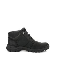 Botas negras de tobillo, hechas de un material duradero con una superficie texturizada, con un diseño de cordones asegurado y suela de goma resistente.