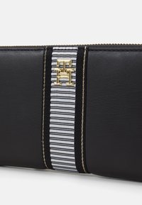 Tommy Hilfiger FRESH  - Rahakott - black