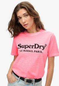 Superdry & Co VENUE - Camiseta estampada - punk pink