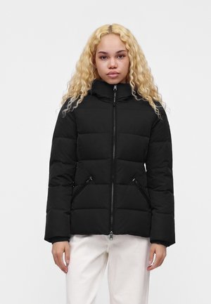 Tommy Hilfiger, BRANDED FITTED JACKET - Daunenjacke - black