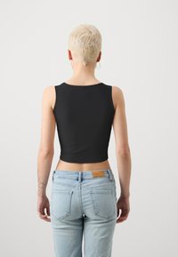 ONLY Petite ONLNELLA - Top - black