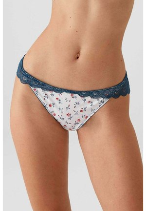 Witte bikini onderkant met turquoise kantafwerking; heeft een getailleerde pasvorm en delicate patronen van kleine bloemen in tinten van rood en blauw.