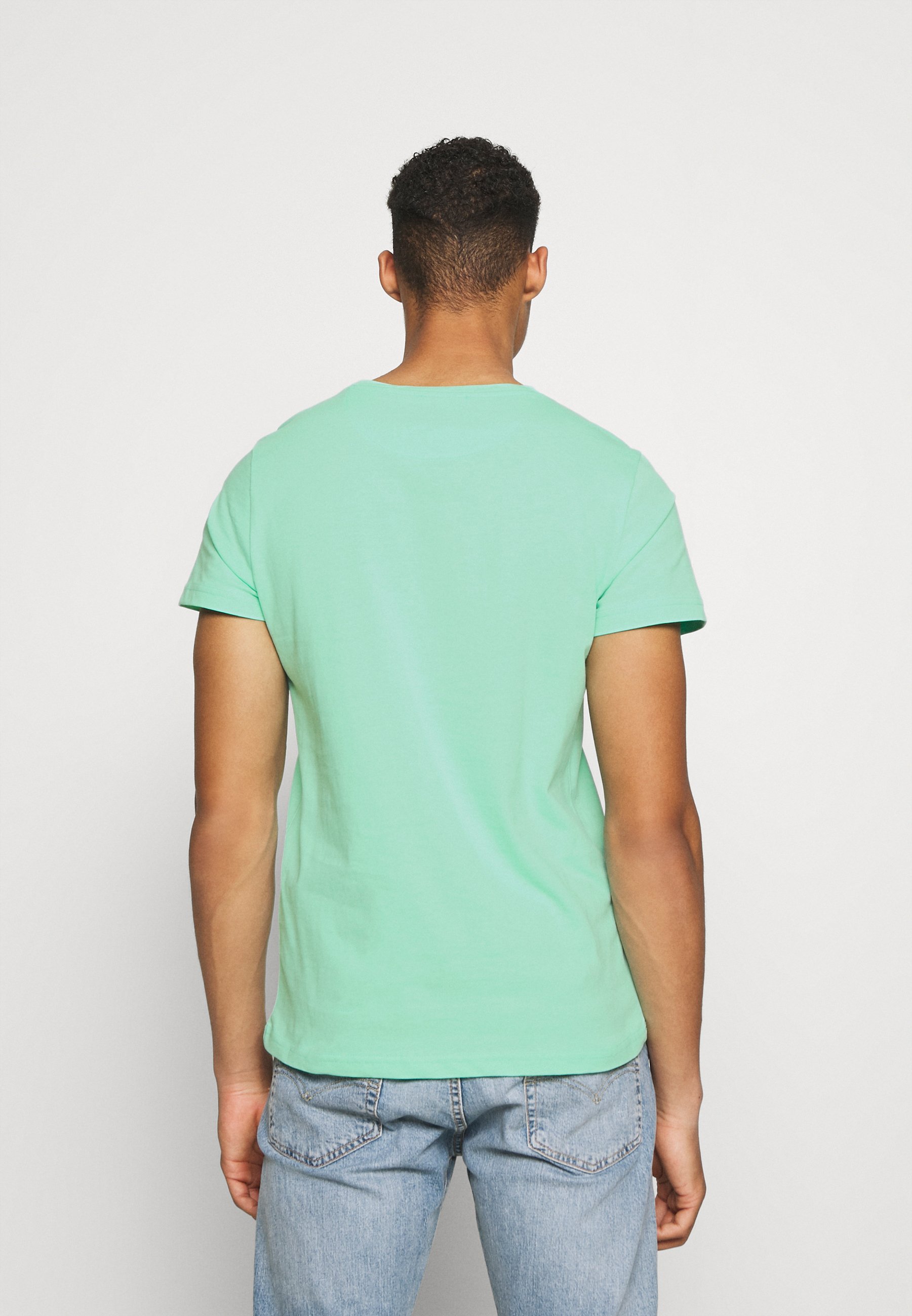 Cars Jeans DARTH - Print T-shirt - mint 