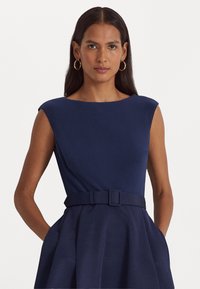 Lauren Ralph Lauren BELTED FAILLE JERSEY COCKTAIL DRESS - Koktajl obleka/za zabavo - refined navy