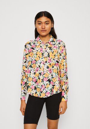 Gina Tricot MANUELLA SHIRT - Πουκαμίσα με κουμπιά - green