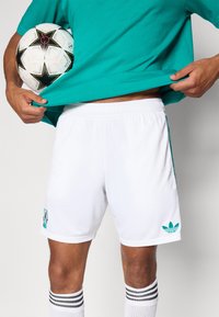 adidas Performance LIVERPOOL FC 25/26 THIRD SHORTS - Klubbklær - white