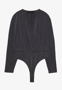 Svart langermet bodysuit med dyp V-hals, omslagdesign, strammende midje og tanga bak. Laget av myk, elastisk stoff.