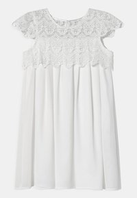 Vestido blanco con un cuerpo de textura similar a encaje, con mangas cortas tipo capa y una falda fluida. Tejido ligero y suave en toda su extensión.