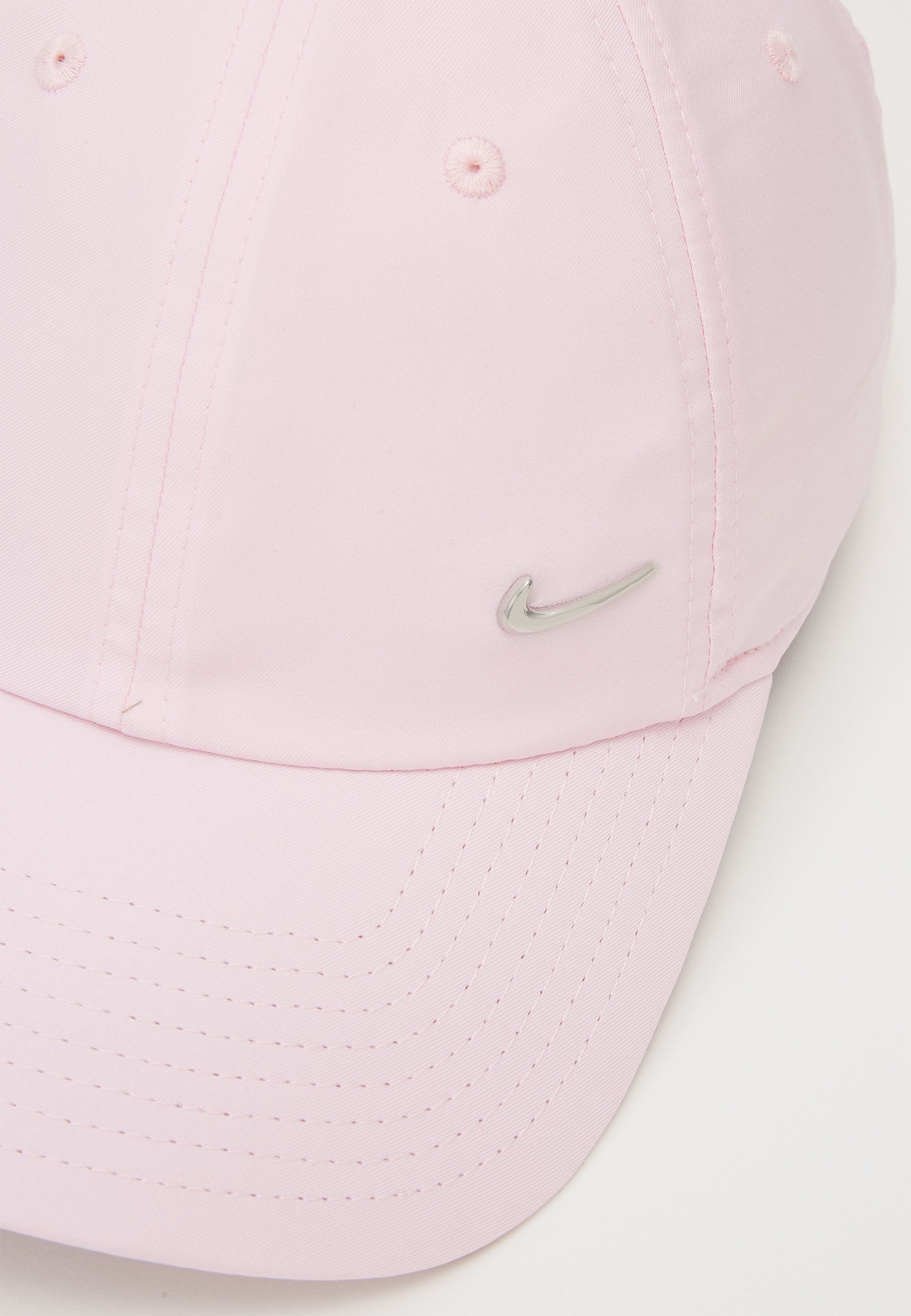 gorras nike rosa