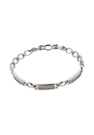 zilveren kettingarmband met drie rechthoekige, edelsteen-bezaaide schakels en afwisselende ovale schakels op een witte achtergrond.