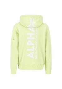 Svijetlozeleni dukserica s kapuljačom koja ima veliki bijeli logo "ALPHA INDUSTRIES" na stražnjoj strani i bočnu džep s patentnim zatvaračem. Materijal od mješavine pamuka.
