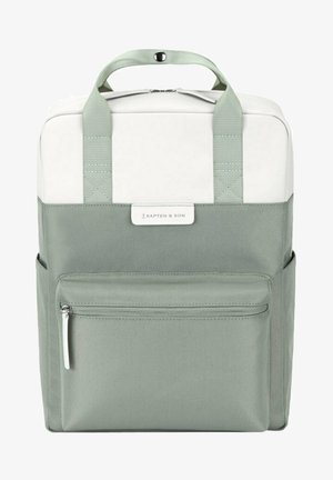 Rechteckiger Rucksack in Hellgrün und Weiß. Aus robustem Material, mit oberen Tragegriffen und einer vorderen Reißverschlusstasche mit einem weißen Markenschild.