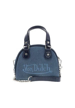 Petit sac à main en jean bleu avec poignées en cuir bleu foncé, ferrures argentées, bandoulière chaîne et "Von Dutch" brodé sur le devant.
