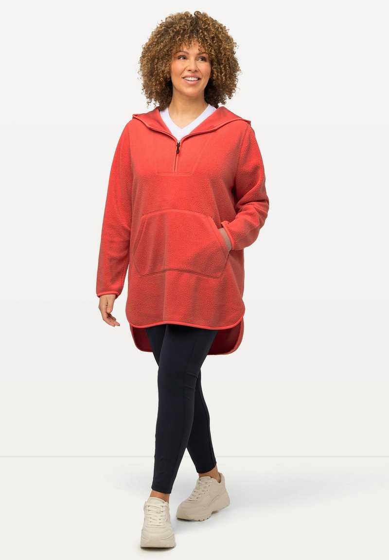 Ulla Popken TEDDY HOODED NECK - Felpa in pile - light red