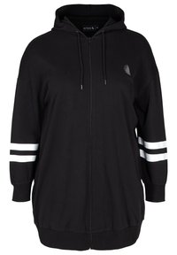 Felpa nera con zip e cappuccio, caratterizzata da strisce bianche sulle maniche e un piccolo logo. Realizzata in materiale morbido con una vestibilità comoda.