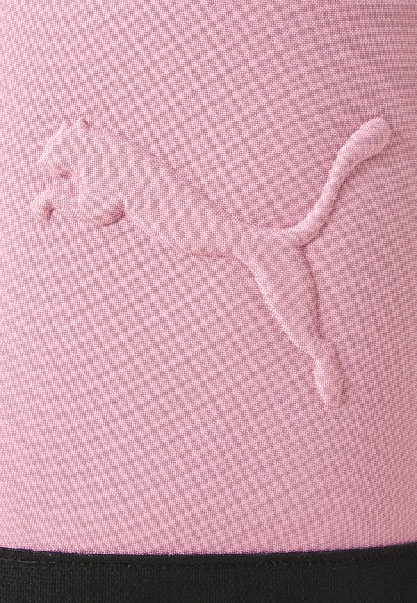 BUZZ SMALL BACKPACK UNISEX – Tagesrucksack