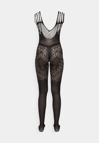 Bodysuit de rede preta com padrões de renda intrincados nas pernas, alças largas nos ombros e um design de costas em V profundo.