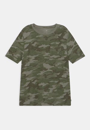BOY POCKET TEE - T-shirt z nadrukiem - green