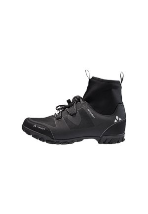 Scarpa da escursionismo nera e impermeabile con alto polsino in neoprene e parte superiore in sintetico testurizzato; presenta una chiusura con lacci e suola in gomma rugged.