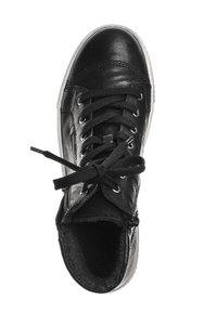 Schwarze Leder High-Top Sneaker mit strukturiertem Zehenbereich, silbernen Ösen und schwarzen Schnürsenkeln. Verfügt über einen seitlichen Reißverschluss und eine weiche Innenauskleidung.