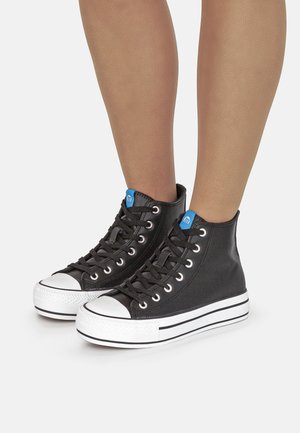 Zapatillas altas - black