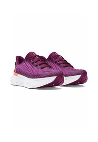 Scarpe sportive viola con una tomaia in maglia testurizzata, dotate di suola bianca e dettagli arancioni. I lacci e un design snello migliorano la vestibilità.