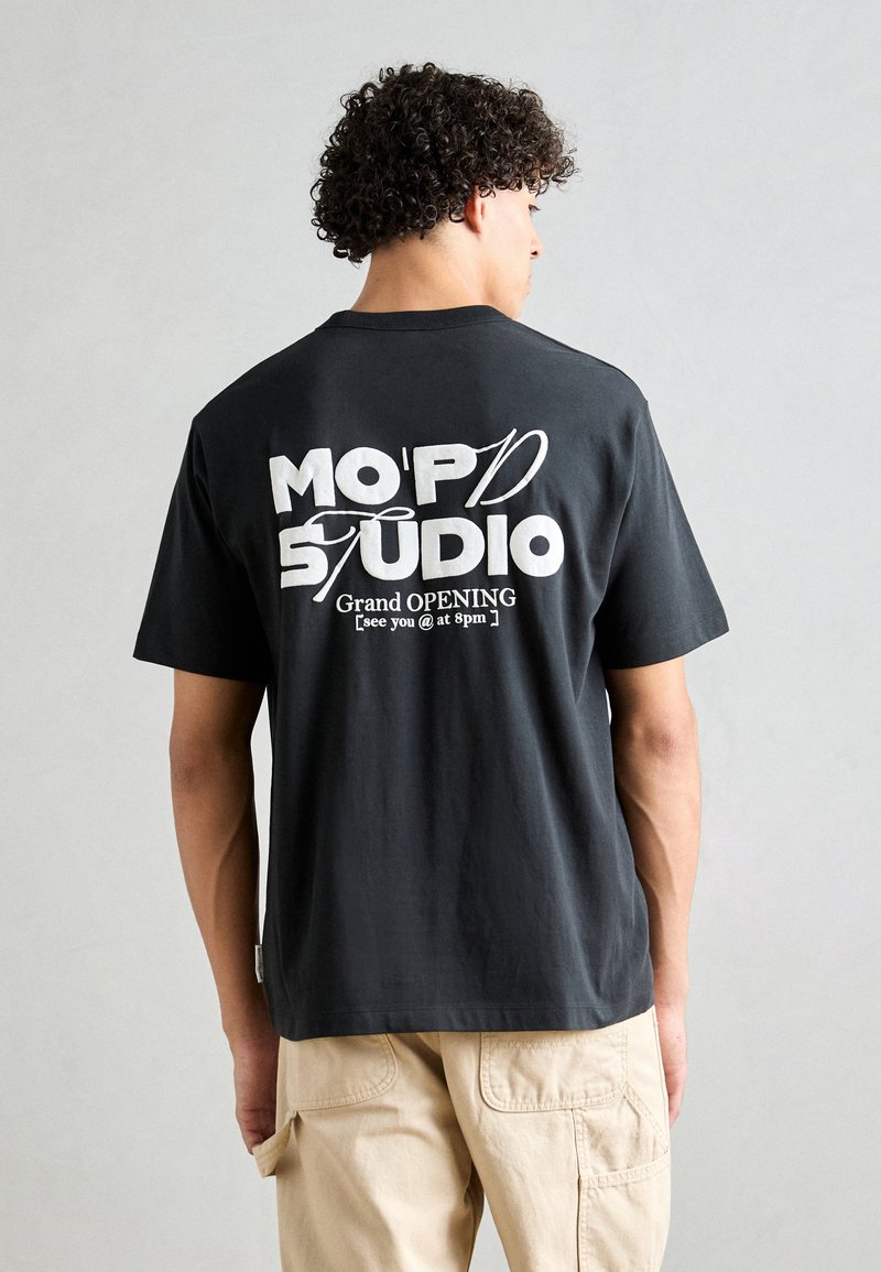 Marc O'Polo DENIM GRAPHIC OVERZIDED FIT - Marškinėliai su spaudiniu - black