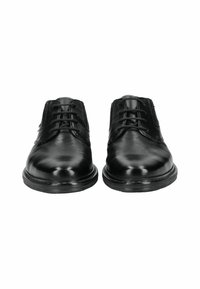 Zapatos de cuero negro con acabado suave, punta redondeada, diseño de cordones y suela de goma resistente. Estilo clásico con un mínimo de detalles.