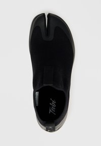 Избран, black