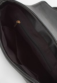 Next Skuldertasker - black