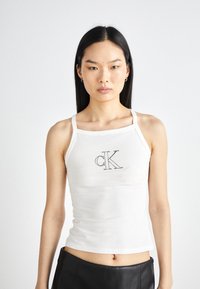 Calvin Klein Jeans OUTLINED STRAPPY TANK - Débardeur - bright white