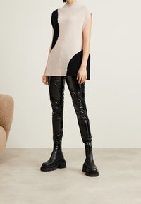 Marc Cain Svetr - stone