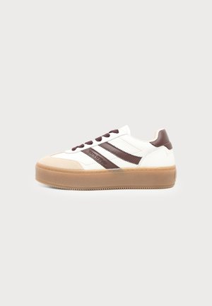 Marc O'Polo, MODEL EDITH 2 - Αθλητικά παπούτσια - offwhite bordo