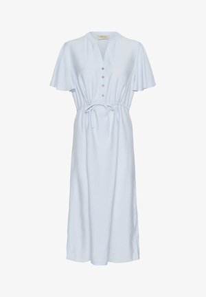 Šviesiai mėlynas, trumpomis rankovėmis suknelė su sagų užtrauktuku ir raišteliu liemenyje. Pagaminta iš tekstūruotos, lengvos medžiagos.