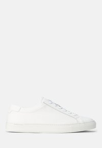 Seleccionado, white