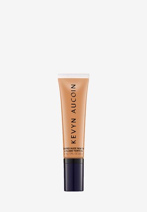 STRIPPED NUDE SKIN TINT - Foundation - deep st 08