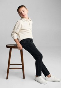 Mango Kids Džíny Straight Fit - black denim
