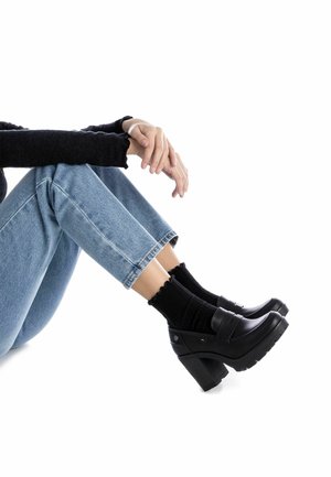 Refresh Tacones - black