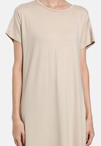 Modanisa Maxikleid - light mink