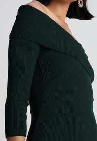Dorothy Perkins Pletené šaty - dark green