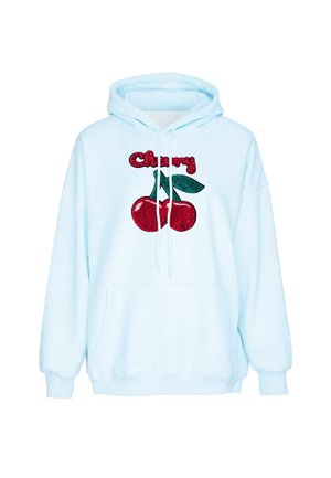 Lyseblå hættetrøje med forlomme, snore og et rødt kirsebærgrafik med grønne blade og ordet "Cherry" over det.