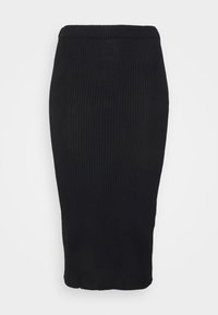Černá žebrovaná tužková sukně s obepínajícím střihem. Má vysoký pas a hladkou texturu. Bez dalších vzorů nebo ozdob.