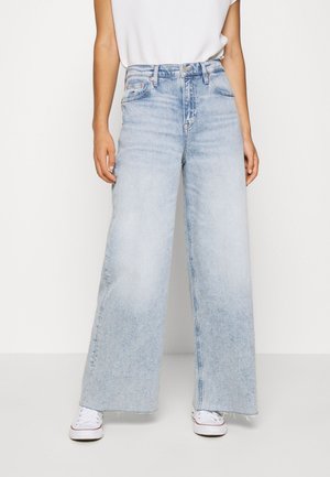 Široké džíny - light-blue denim