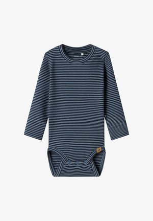 Langsleeve gestreepte jumpsuit in marineblauw en grijs, met een ronde halslijn, drukkers aan de onderkant en een klein logo label.