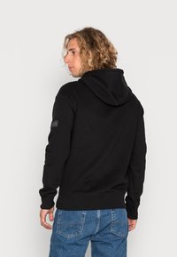 Jack & Jones JCOCLASSIC WAFFLE NOOS - Luvtröja - black